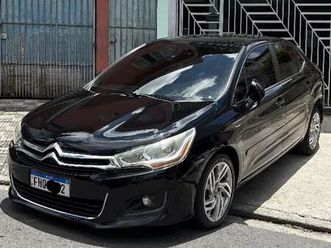 lounge exclusive 1.6 turbo 4p aut.