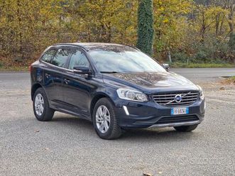volvo xc 60 xc60 d3 geartronic r-design 2017-e6 ma