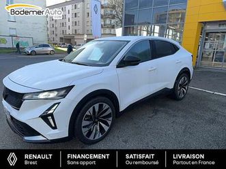 e-tech full hybrid 200ch techno