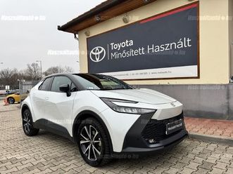 2.0 hybrid style e-cvt bi-tone 2 év toyota minősített használt garanciával!