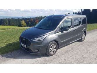 grand tourneo 7 sitze gepflegtes garagenfahrzeug