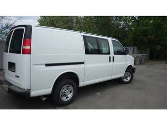 2010 gmc cargo/work van