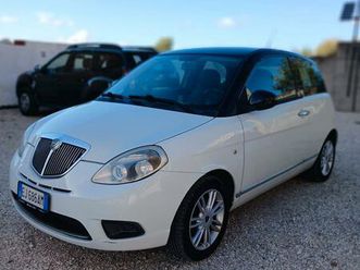 lancia ypsilon 1.2 gpl neopatentati 135.000km