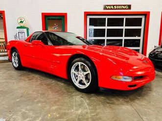 2001 chevrolet corvette, z51, torch red/light oak, 82k miles, auto