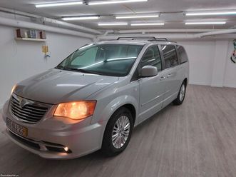 lancia voyager gold 7 lugares novembro/12