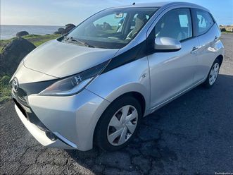 toyota aygo 1.0 ( aceito retoma ) junho/17