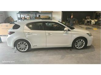 lexus ct200h finition passion