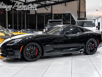 2014 srt viper only 8k miles! carbon fiber exterior package!