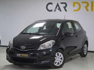 ② toyota yaris 1.4 d camera/bluetooth/navi/1er proprietaire — toyota — 2ememain