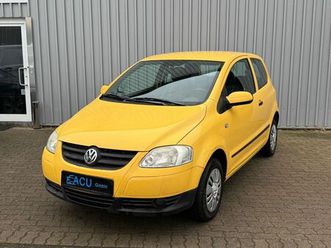 volkswagen fox basis inspektion/tüv neu