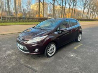 ② ford fiesta 2012 essence automatique 120000lm — ford — 2ememain