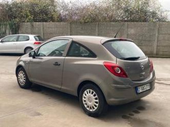 ② opel corsa 1.2 essence 2013 avec 122000 km *garantie euro 5* — opel — 2ememain