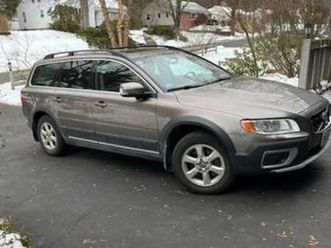 VOLVO XC70 volvo-2010-xc70