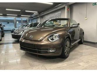 ② vw new beetle brun métallisé 70ème anniversaire cab 1.2 tsi — volkswagen — 2ememain