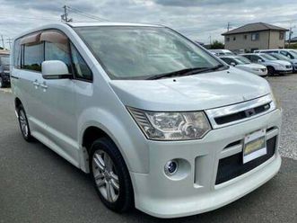 mitsubishi delica d5 2.4 g package auto 8 seater mpv (r95) ulez comp