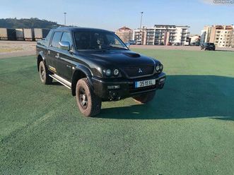 mitsubishi l200 strakar outubro/04