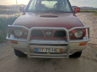nissan terrano ii, 7 lugares agosto/96
