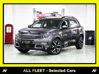 ◊◊automatique - caméra, carplay... like new