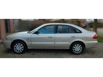 ② mazda 626 hatchback champagnekleurig — mazda — 2ememain