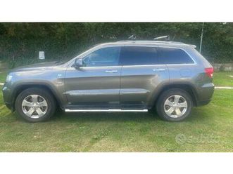 jeep fuoristrada gancio traino 4x4