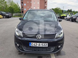volkswagen touran cross