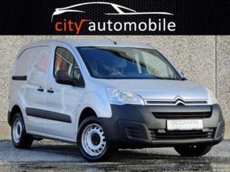 ② citroën berlingo 1.6 hdi 3 places climatisation radio — camionnettes & utilitaires — 2ememain