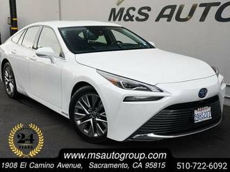 2022 toyota mirai xle sedan oxygen white