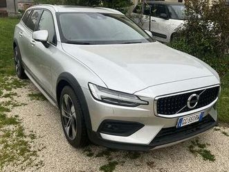volvo v60 cc