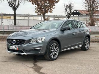 volvo v60 cross country d3 geartronic business
