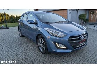 hyundai i30 blue kombi 1.6 crdi style