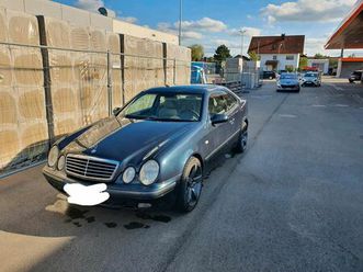 mercedes benz w208 clk320