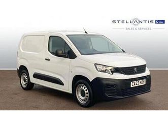 1.5 bluehdi 1000 professional premium + standard p