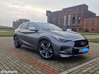 infiniti q30 2.2d dct premium tech