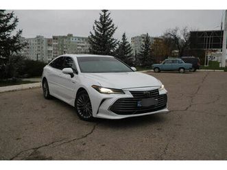 toyota avalon an. 2020