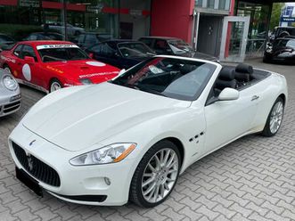 maserati grancabrio (grancabrio 4.7 v8 a)