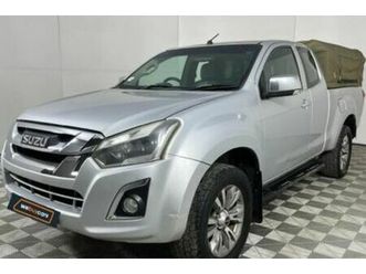 2018 isuzu kb 300 d-teq lx 4x4 extended cab