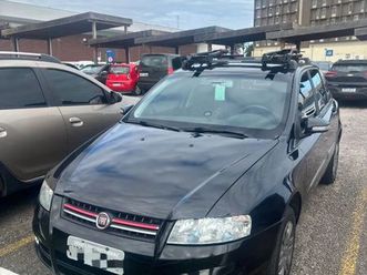 fiat stilo 1.8 attractive flex 8v 5p 2011