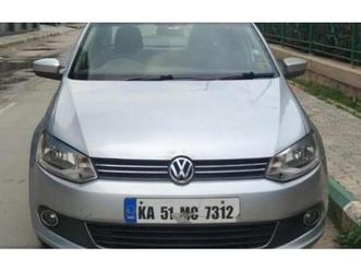 volkswagen vento 1.6l highline 2011