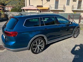 vw passat 8 2.0 tdi alltrack 4 motion 190 cv
