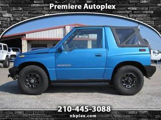 1992 suzuki sidekick jx*2dr*soft top*5 spd manual*new tires, alot of new parts!