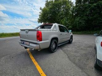 other cadillac escalade ext pickup