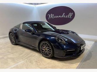3.0t 992 4s targa pdk 4wd euro 6 (start/stop) 2dr
