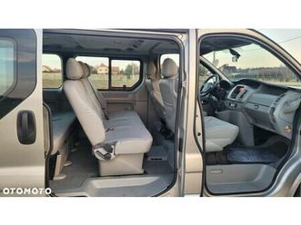 renault trafic fap grand passenger black edition