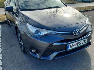 toyota avensis wagon 1.6 d-4d style