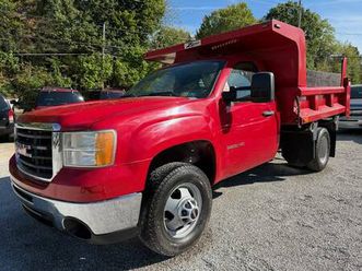 2010 gmc sierra 3500hd - 6.0 v8 - 4wd - dump truck - one owner!