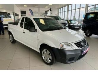 2023 nissan np200 1.6 a/c safety pack