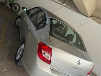 renault symbol privilège hi-flex 1.6 16v 4p 2011