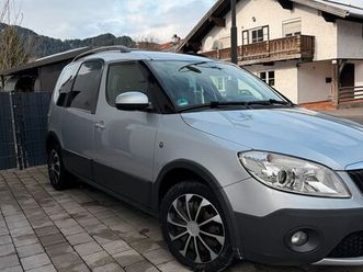 skoda roomster scout