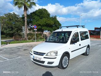 opel combo tour cosmo 1.3 cdti 75 cv