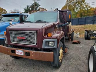 2009 gmc c7500 flatbed truck - 7.8l diesel automatic